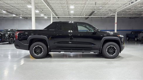 New 2026 Chevrolet Silverado EV Trail Boss image 3