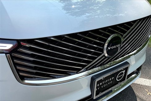 Certified 2025 Volvo XC90 B5 Core w/ Climate Package image 29