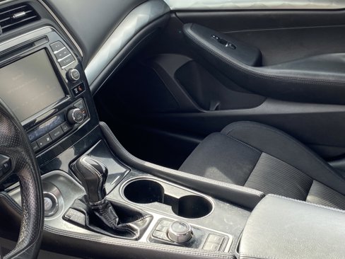 Used 2020 Nissan Maxima 3.5 S w/ Floor Mat Group image 11