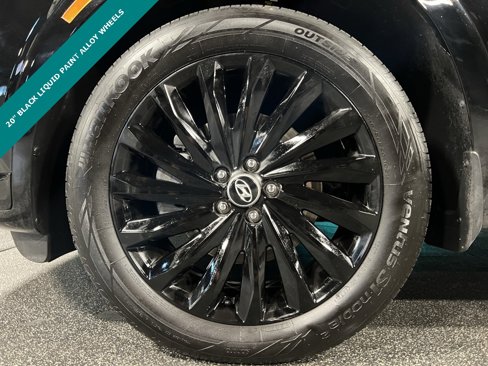 Used 2025 Hyundai Palisade Calligraphy image 11