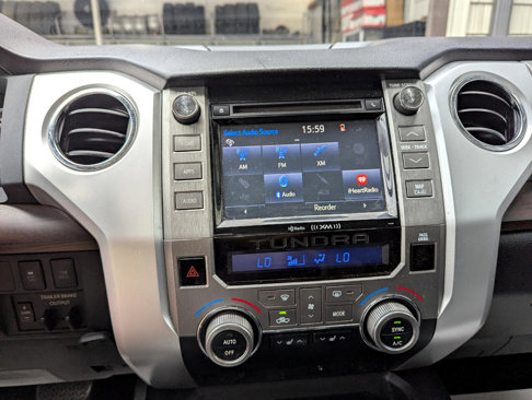Used 2018 Toyota Tundra Limited image 19