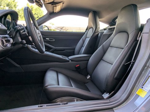 Certified 2025 Porsche 718 Cayman image 5