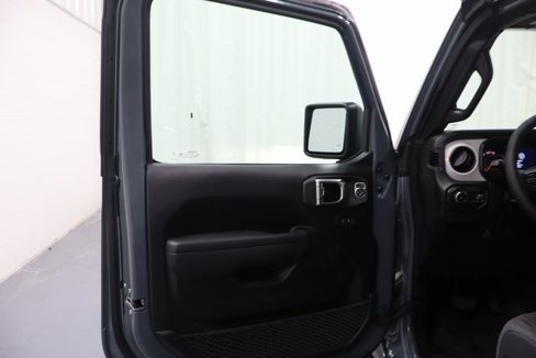 New 2025 Jeep Wrangler Sport S image 9