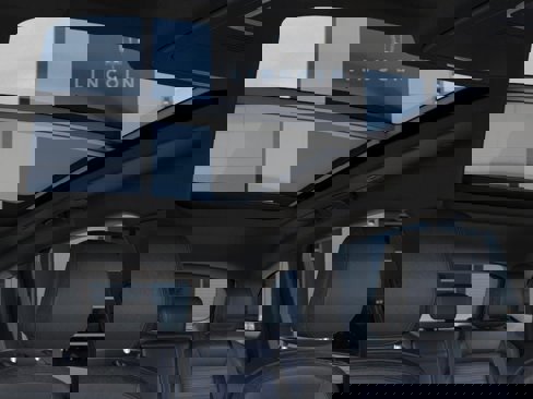 New 2025 Lincoln Nautilus Reserve image 22