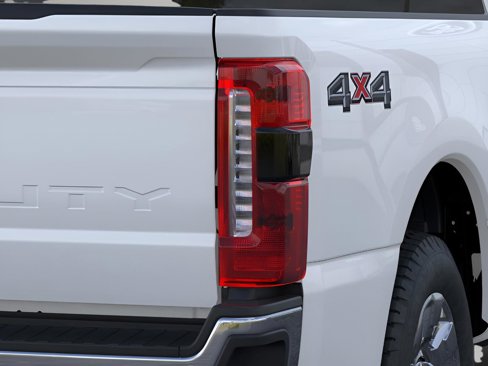 New 2025 Ford F350 Lariat w/ Lariat Ultimate Package image 21