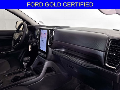 Certified 2025 Ford Ranger XLT w/ Black Appearance Package image 28