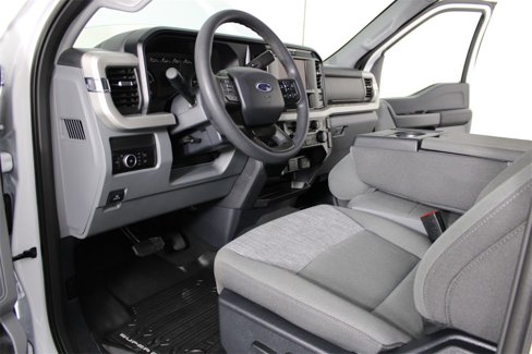 Used 2025 Ford F450 XLT w/ FX4 Off-Road Package image 20