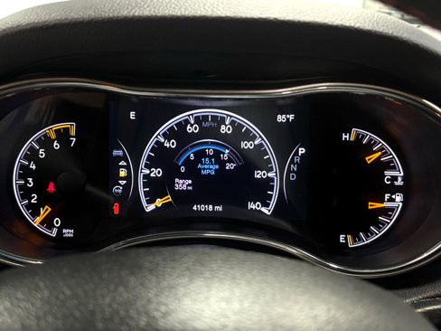Used 2020 Jeep Grand Cherokee Trailhawk w/ Trailhawk Luxury Group image 5