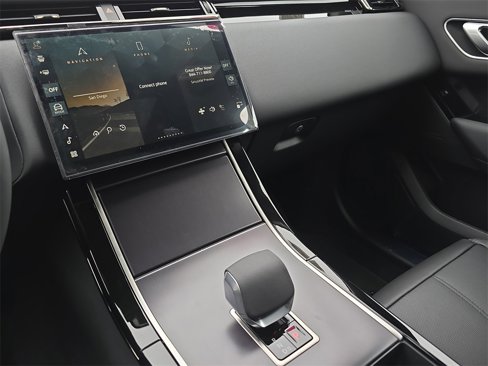 New 2026 Land Rover Range Rover Velar Dynamic SE image 20