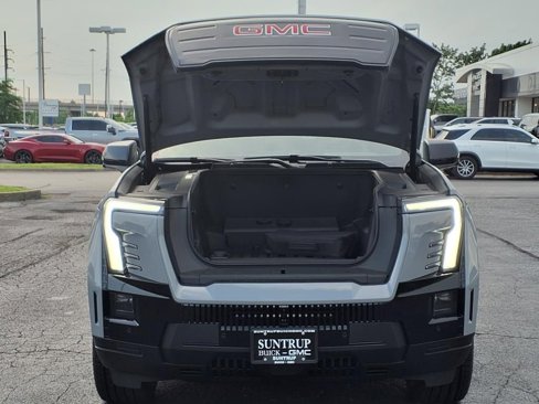New 2026 GMC Sierra EV Elevation w/ Premium Package image 21
