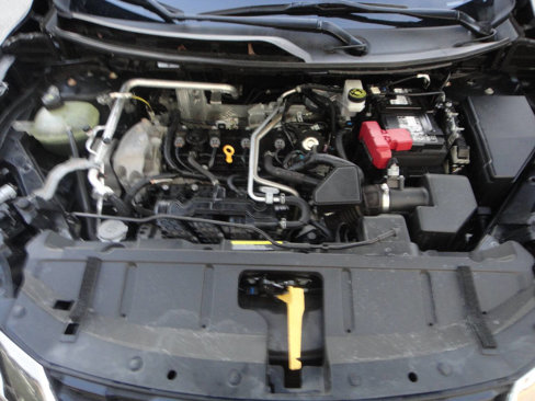 Used 2021 Nissan Rogue SV w/ Premium Package image 16
