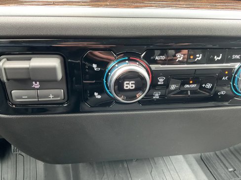 New 2026 GMC Sierra 1500 Elevation image 9