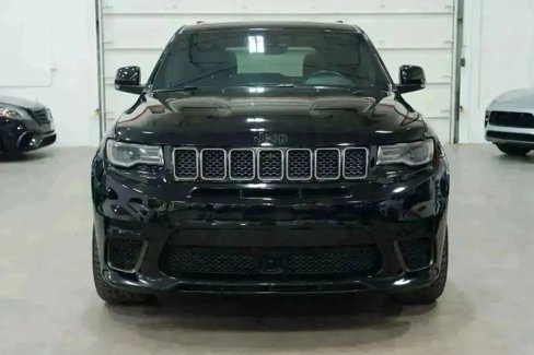Used 2018 Jeep Grand Cherokee Trackhawk image 2