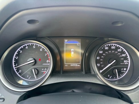 Used 2021 Toyota Camry SE image 21
