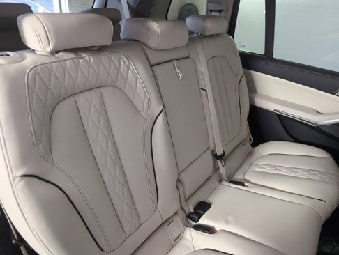 New 2026 BMW X7 xDrive40i w/ Executive Package image 32