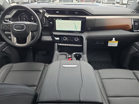 New 2026 GMC Sierra 2500 Denali w/ Denali Reserve Package image 12