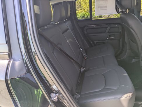 New 2026 Land Rover Defender 110 S image 27