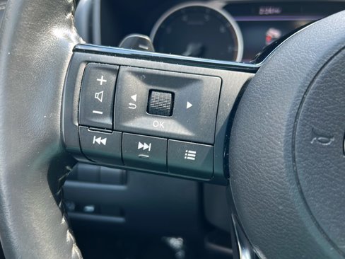 Used 2023 Nissan Rogue SV w/ SV Premium B Package image 20