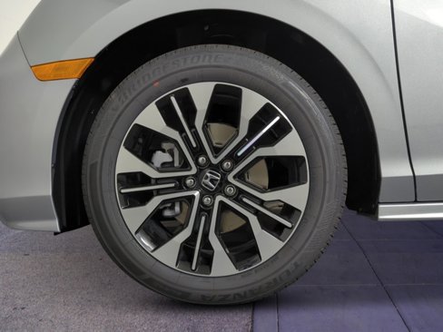 New 2026 Honda Odyssey Elite image 8