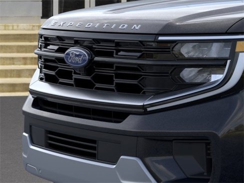 New 2025 Ford Expedition Platinum w/ Platinum Ultimate Package image 17
