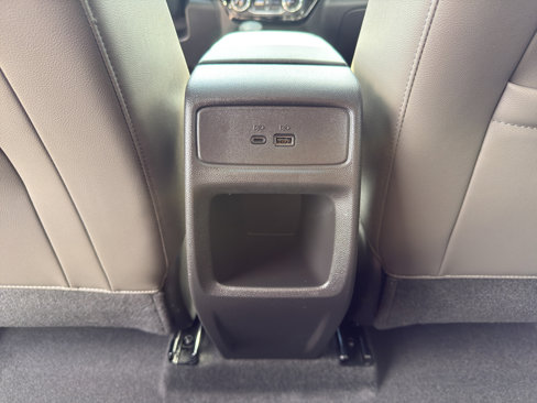 Certified 2025 Chevrolet Trax ACTIV w/ Sunroof Package image 32