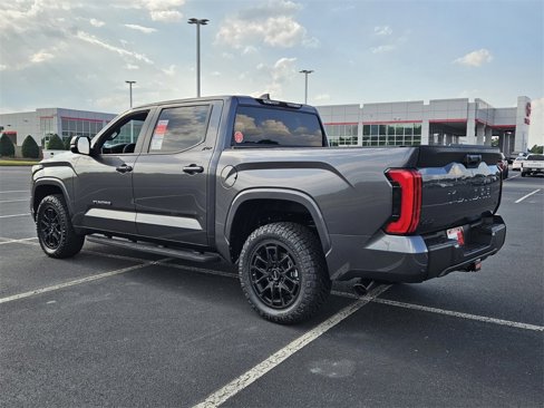 New 2026 Toyota Tundra SR5 image 9