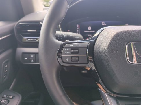 Used 2023 Honda Pilot Elite image 26