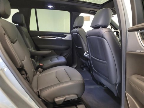Certified 2024 Cadillac XT6 Premium Luxury w/ Technology Package image 17