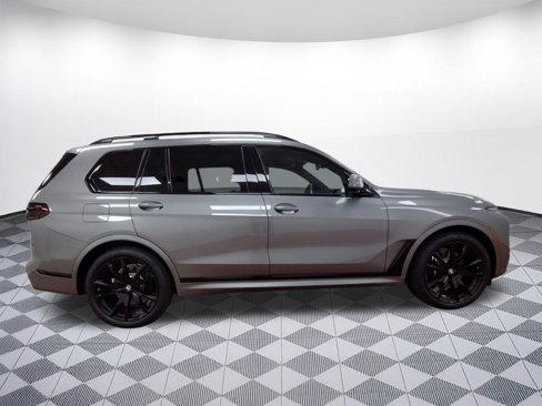 New 2026 BMW X7 xDrive40i image 8