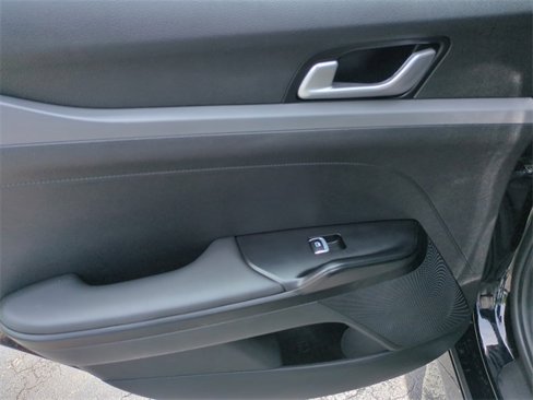 Used 2023 Kia K5 GT-Line image 16