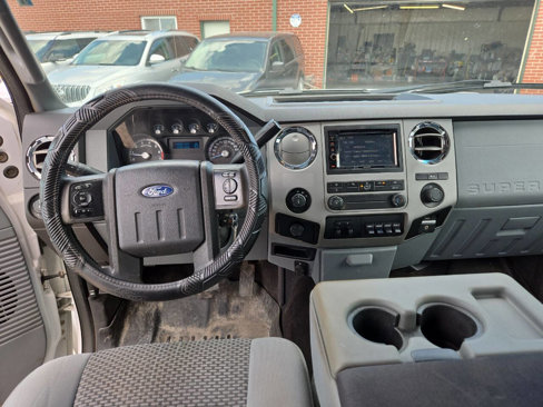 Used 2015 Ford F250 XLT image 8