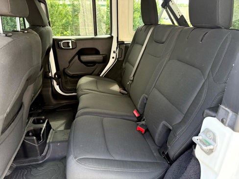 Used 2020 Jeep Wrangler Unlimited Sport image 25