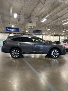 New 2025 Subaru Outback Touring XT image 5