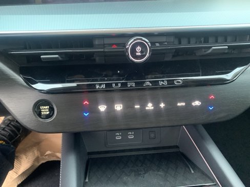 New 2025 Nissan Murano SL image 16