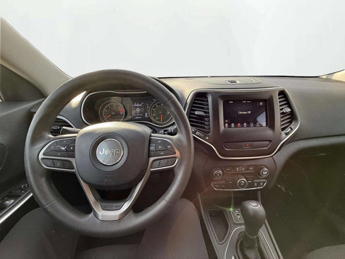 Used 2020 Jeep Cherokee Latitude image 16