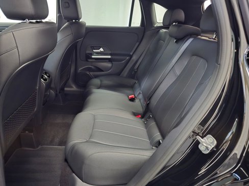 New 2026 Mercedes-Benz GLA 250 4MATIC image 18