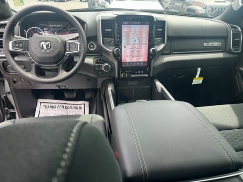 New 2025 RAM 1500 4x4 Crew Cab image 21