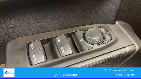 Used 2021 Chevrolet Silverado 1500 Custom Trail Boss w/ LPO, Dark Essentials Package image 14