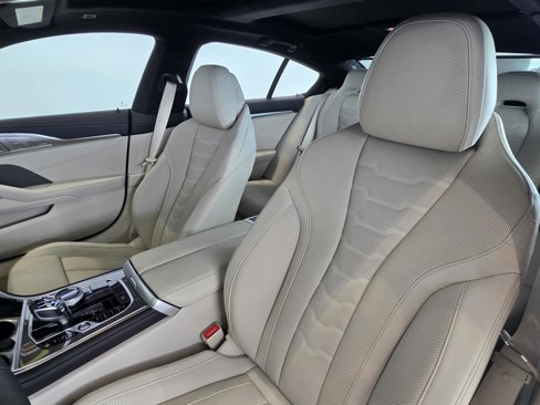 New 2026 BMW 840i w/ M Sport Professional Package image 17