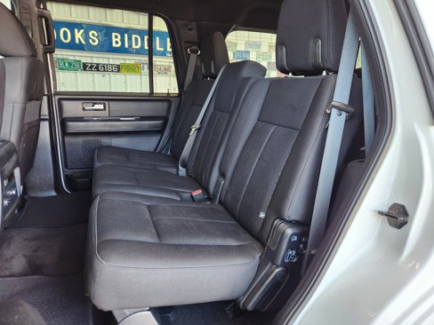 Used 2017 Ford Expedition XL w/ Equipment Group 101A image 6