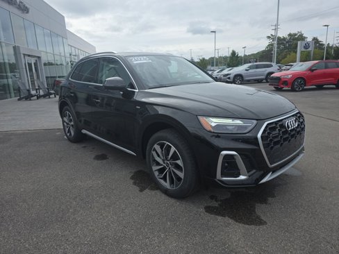 Certified 2025 Audi Q5 2.0T Premium image 7