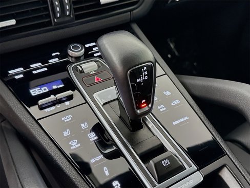 Certified 2022 Porsche Cayenne S Platinum image 14