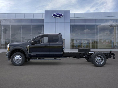 New 2026 Ford F550 4x4 Supercab Super Duty image 3