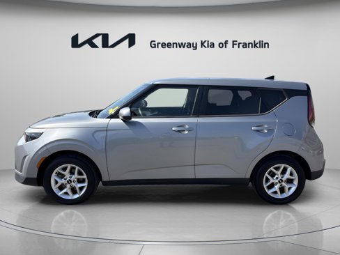 Used 2023 Kia Soul LX w/ Option Group 015 image 4