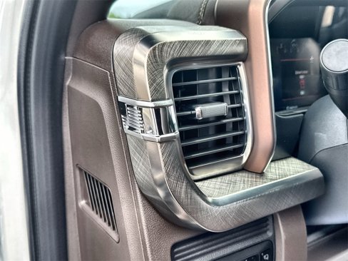 New 2025 Ford F350 King Ranch image 15