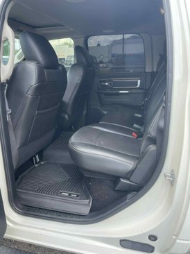 Used 2017 RAM 1500 Laramie w/ Convenience Group image 17