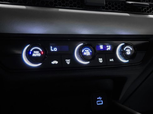Certified 2024 Honda HR-V LX image 33