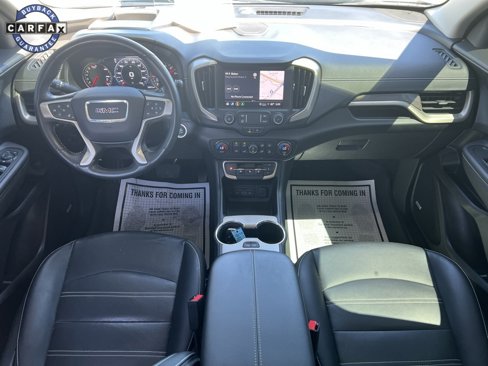 Used 2022 GMC Terrain Denali w/ Denali Premium Package image 2