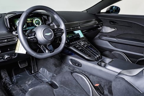 New 2025 Aston Martin V8 Vantage Coupe image 29
