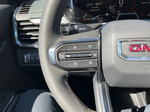 New 2026 GMC Acadia AT4 w/ Super Cruise Package image 5